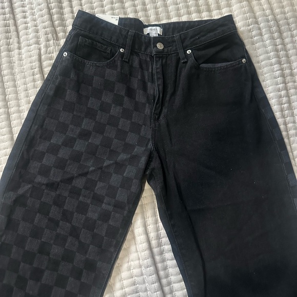 F21 Black and grey checkered 90s fit pants - Picture 2 of 4